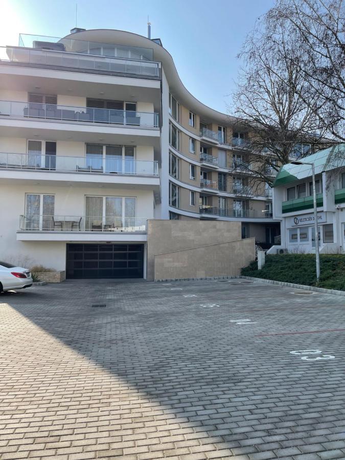 Spa Residence Carbona Royal Suites 1.11 Hévíz Εξωτερικό φωτογραφία